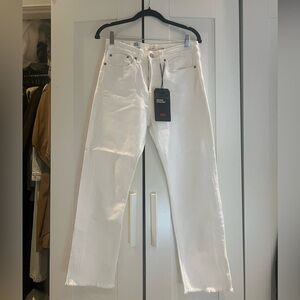 Brand new White Levi’s Wedgie Straight jeans